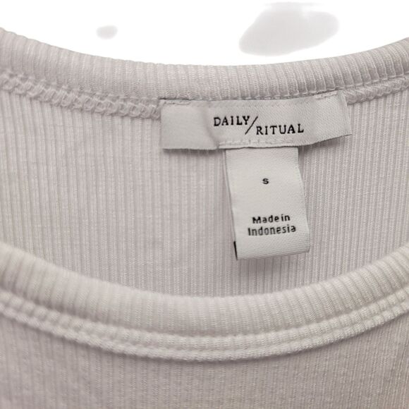 Daily Ritual Women Racerback Tank Top White Fine Rib Racerfront Shirt Small - Picture 4 of 8